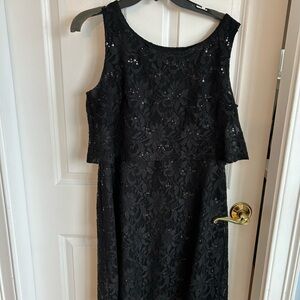 Elegant Black Lace Dress